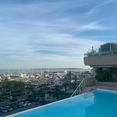 호텔 Palais Napoleon, Golfe Juan 발로리스